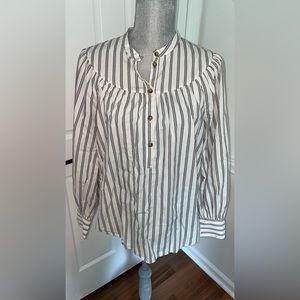 Old navy shirt